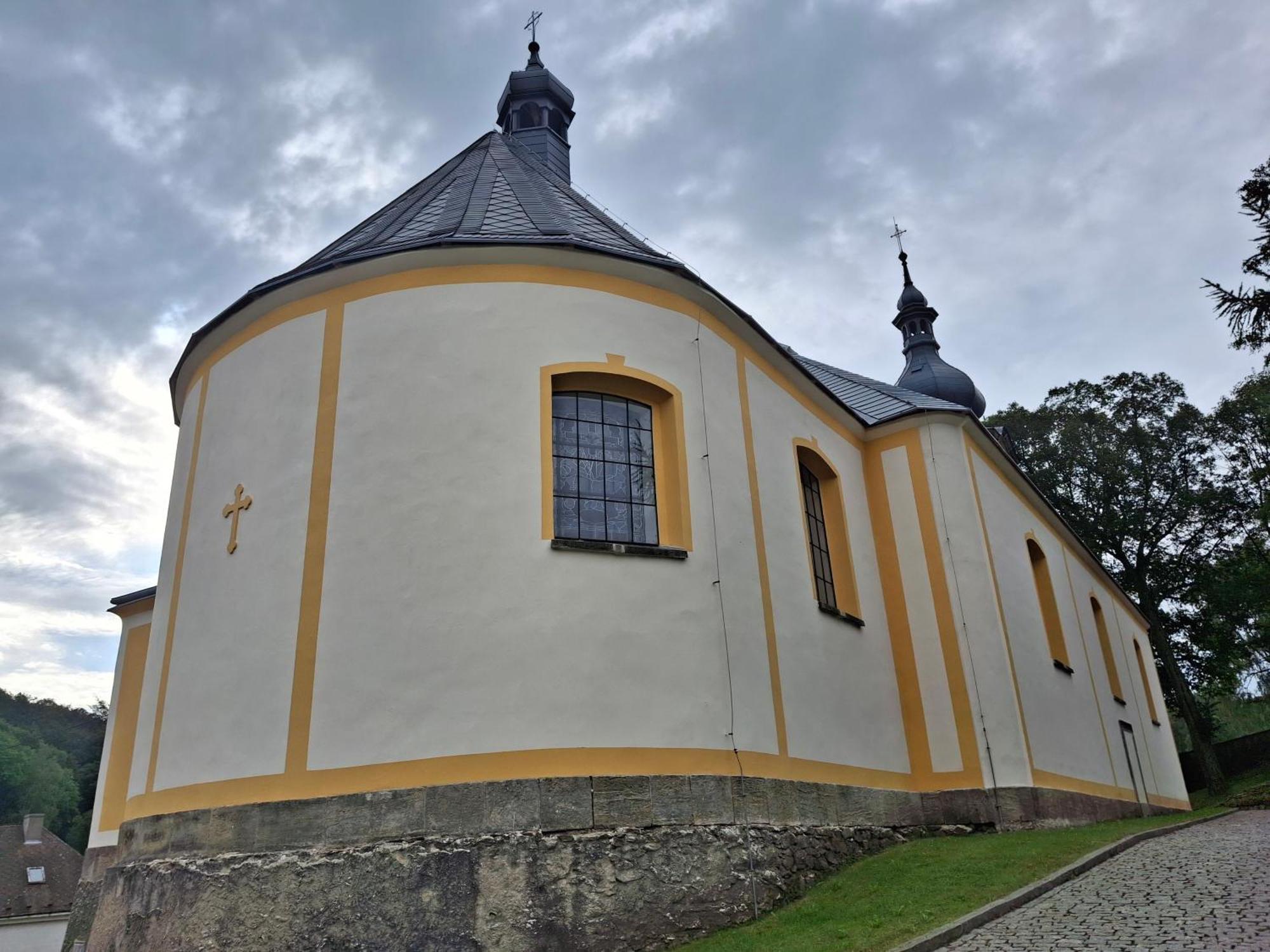 Ubytovani U Kostela Uście nad Łabą Zewnętrze zdjęcie